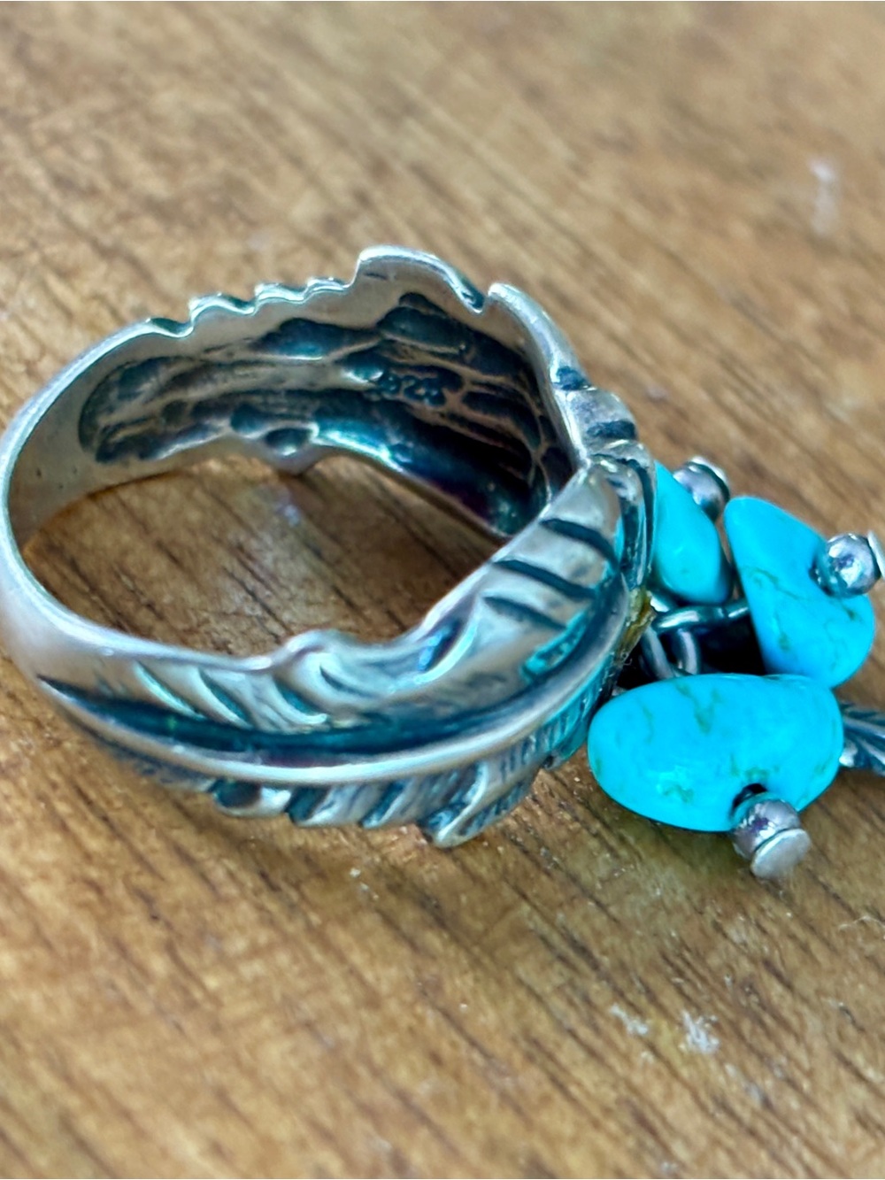 Vintage Turquoise Nuggets Feather Charm Sterling Silver Ring - size 5.5 - Picture 8 of 14